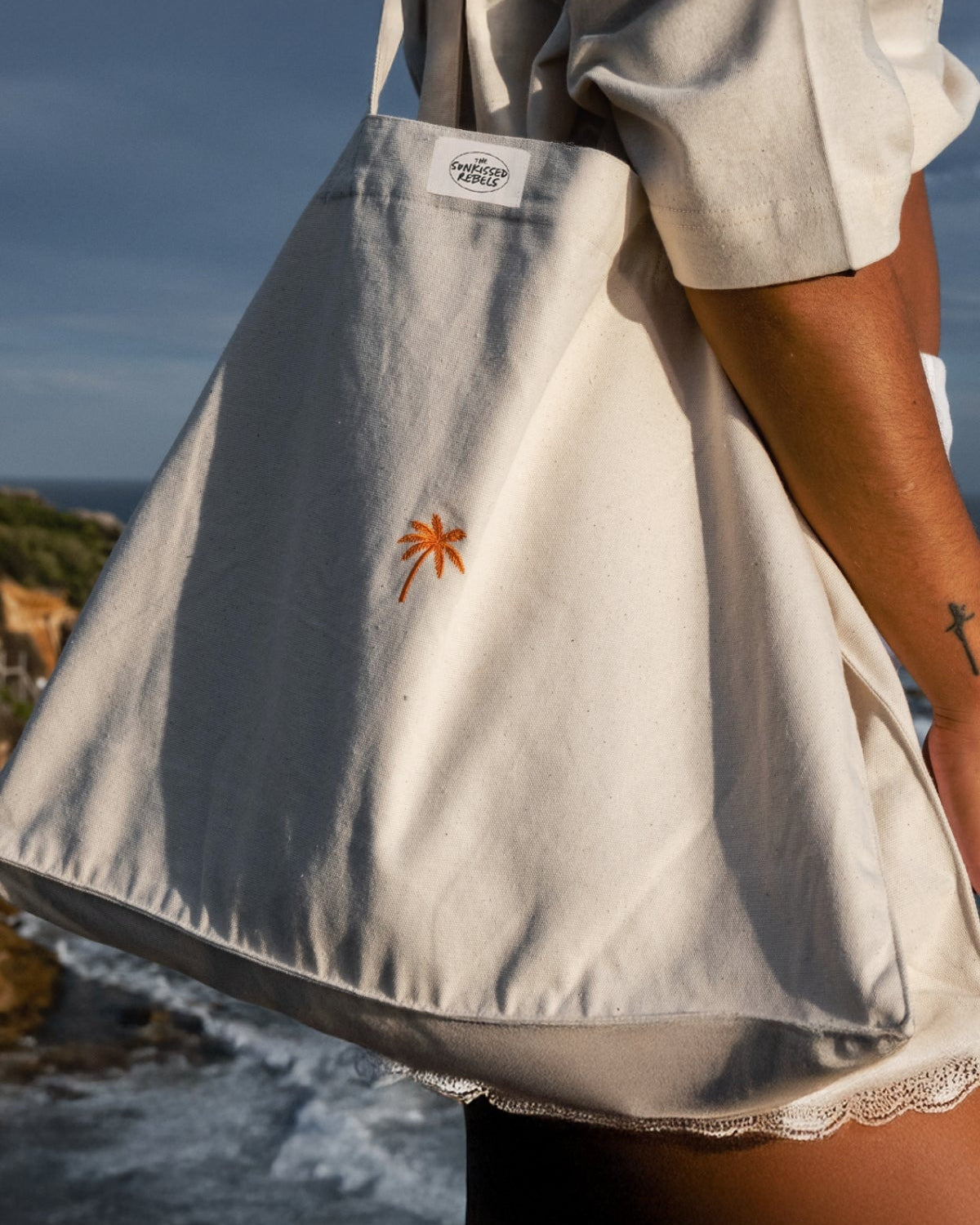 Palm Tree Weekender - Natural Raw