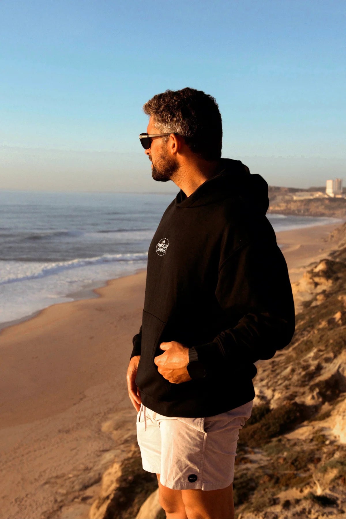 Rebel Signature Hoodie - Black