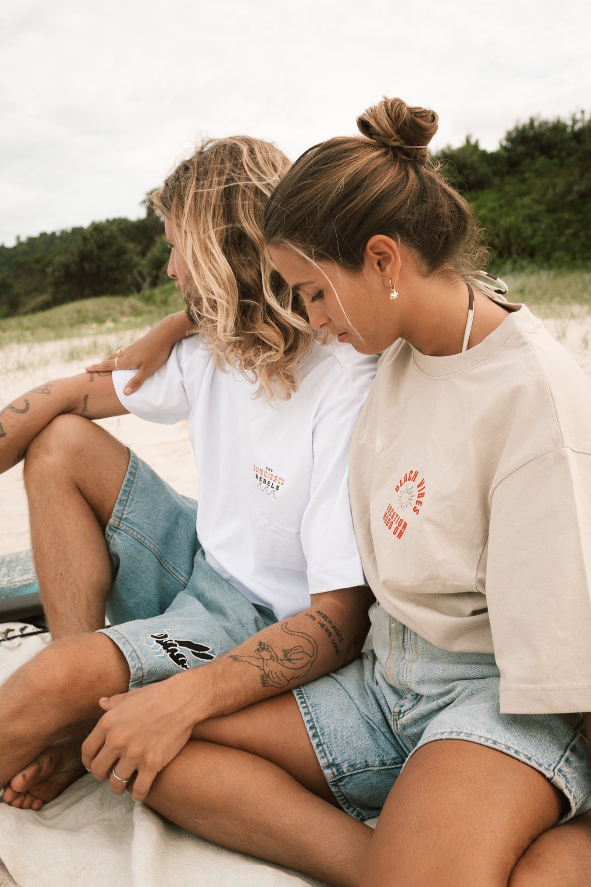 Beach Vibes Oversized T-Shirt - Sand