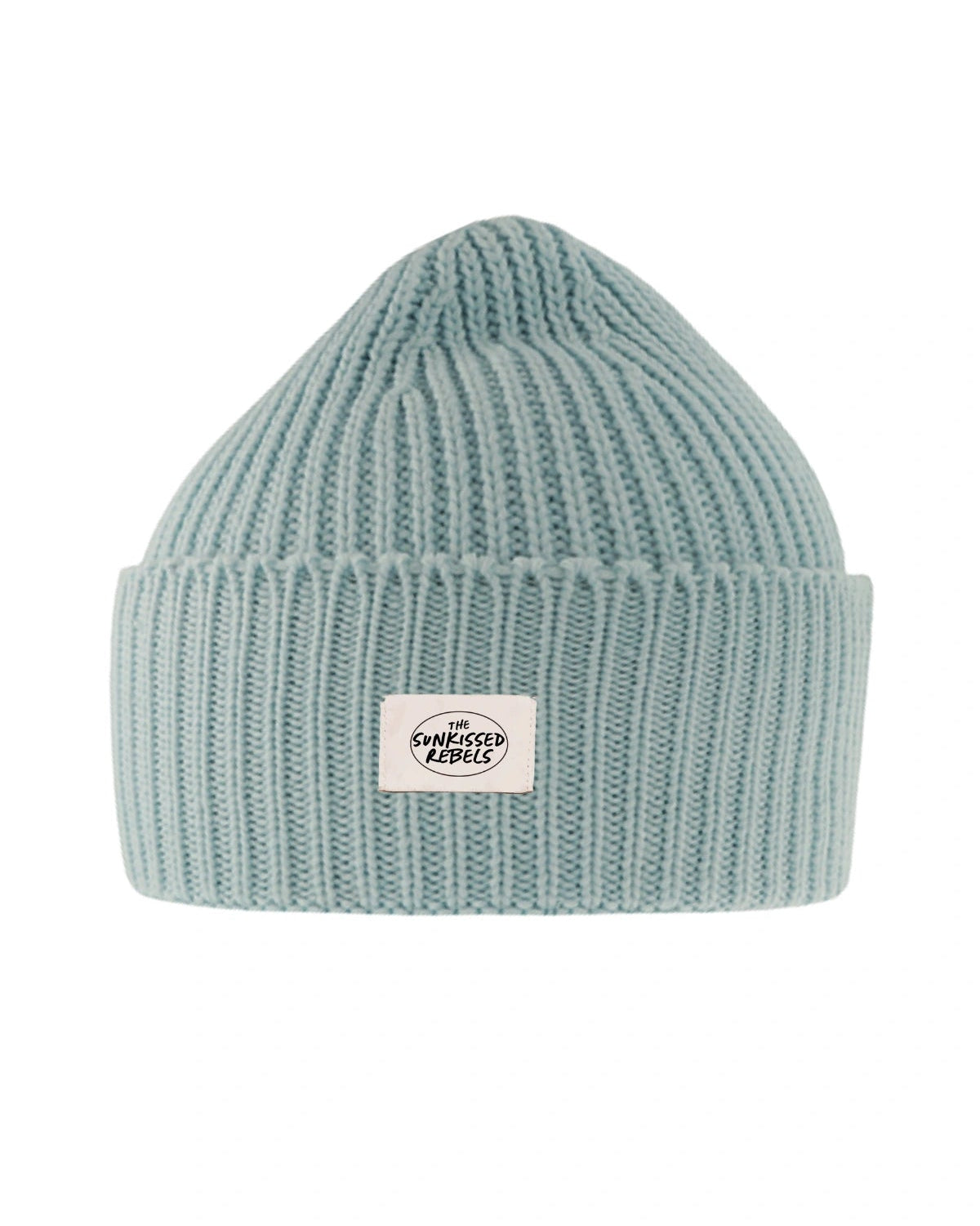 Rebels Big Beanie in Light Blue von The Sunkissed Rebels aus gerippter Strickstruktur vor weißem Hintergrund