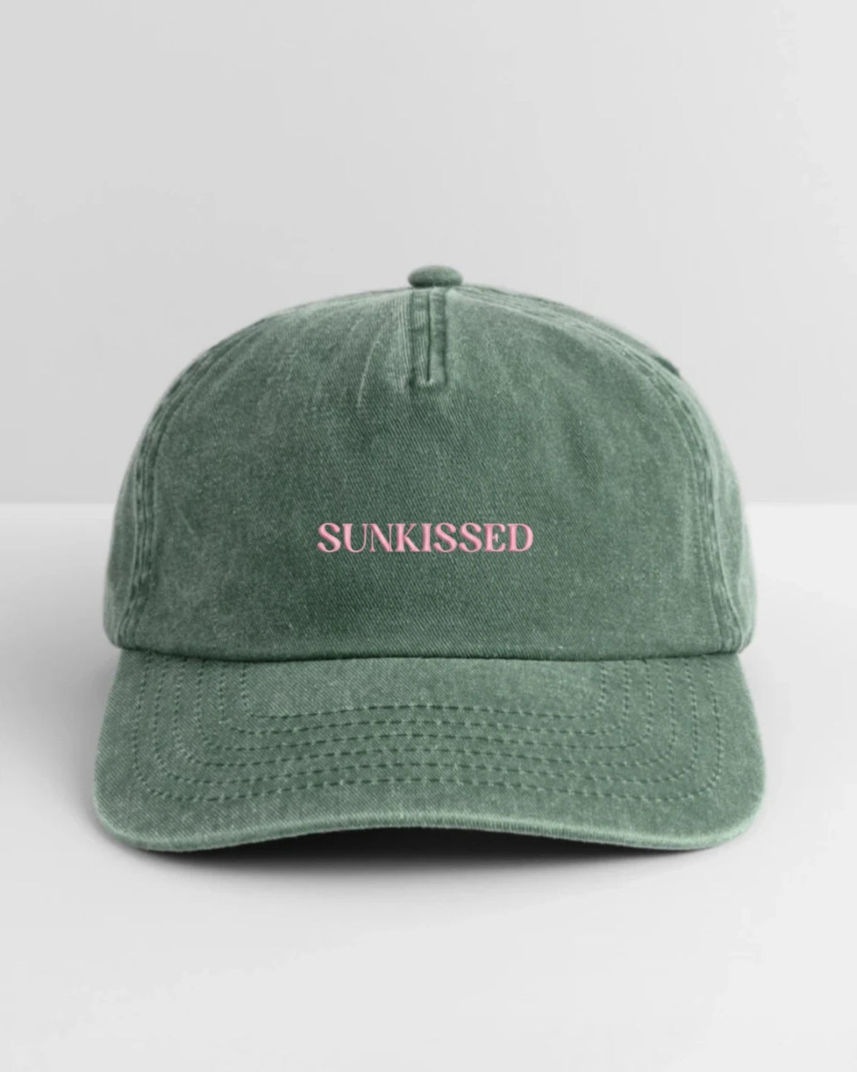 Sunkissed Relaxed Cap Vintage Green – Front mit Logo