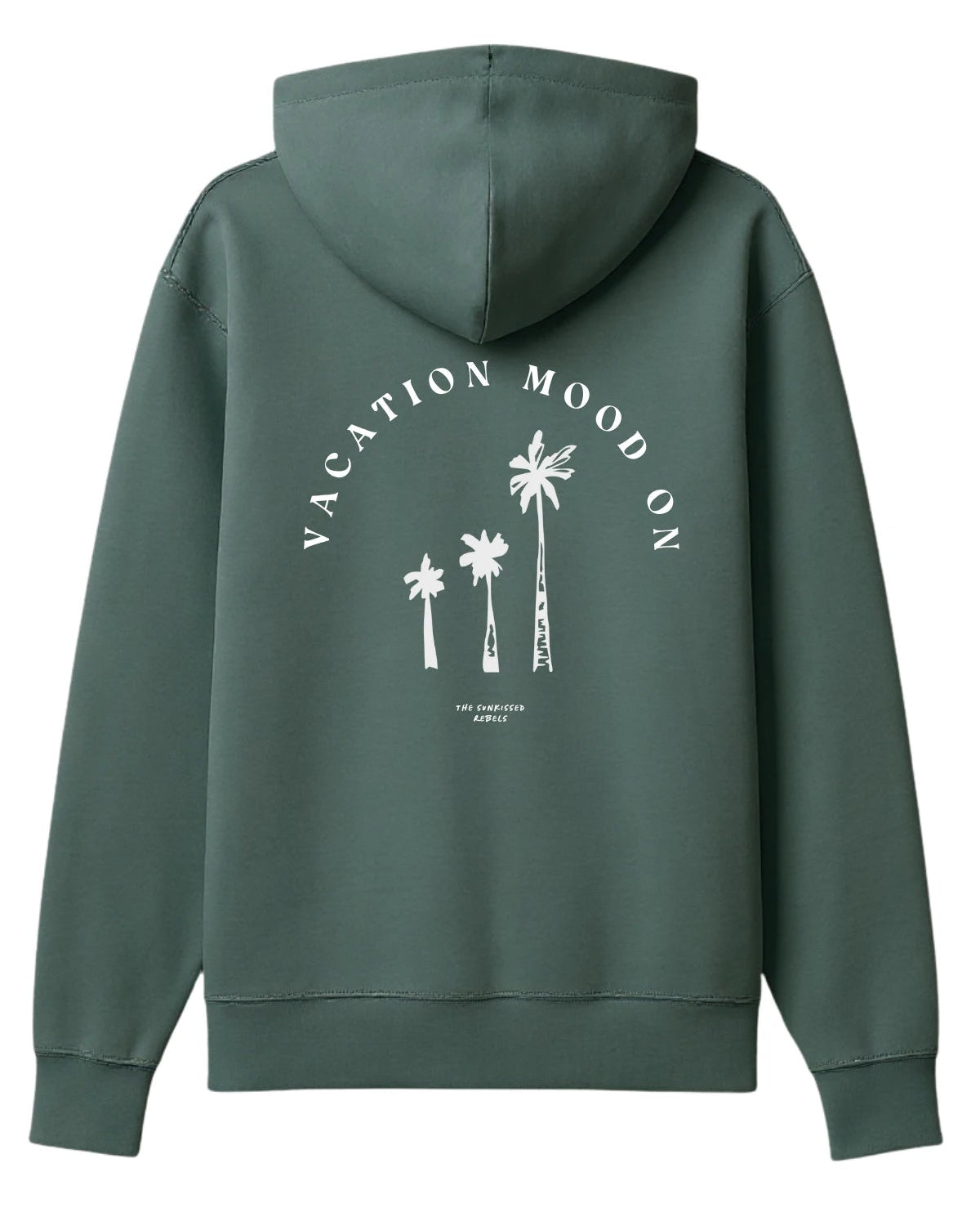 Rückansicht des grünen The Sunkissed Rebels Hoodies mit weißem Palmenprint und dem Schriftzug „Vacation Mood On“.