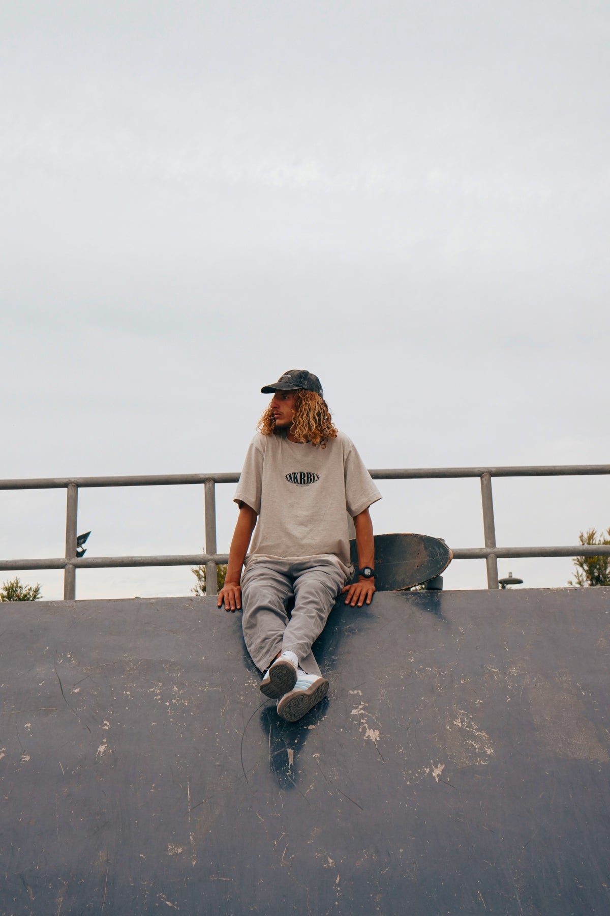 SNKRBLS Oversized T-Shirt - Greige