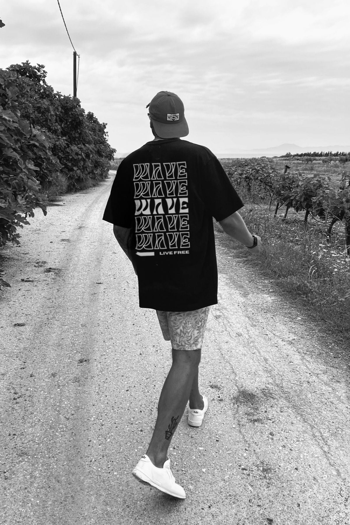 Live Free Oversized T-Shirt - Black