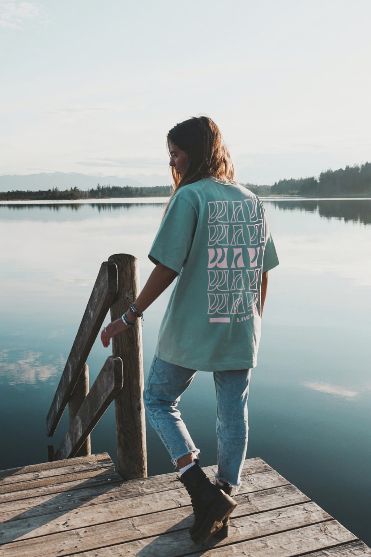 Live Free Oversized T-Shirt - Aloe