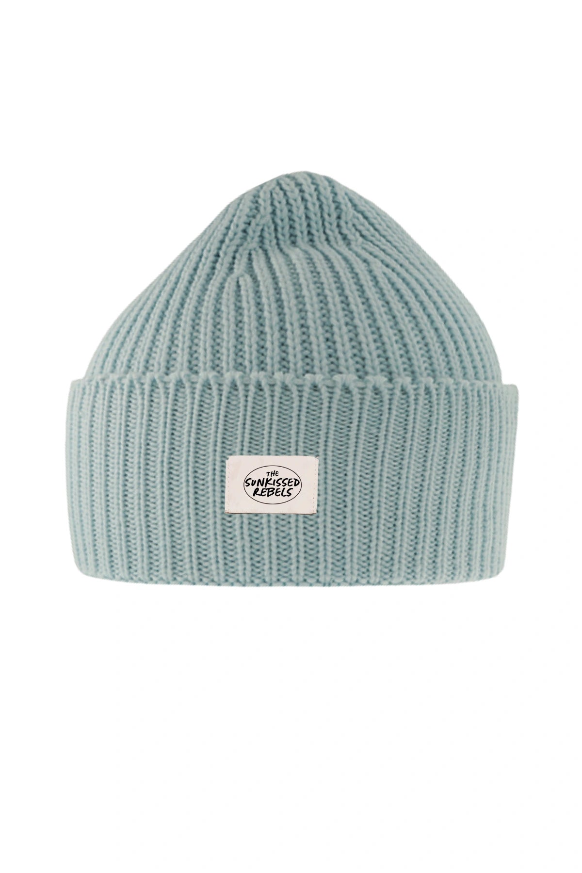 Rebels Big Beanie in Light Blue von The Sunkissed Rebels aus gerippter Strickstruktur vor weißem Hintergrund
