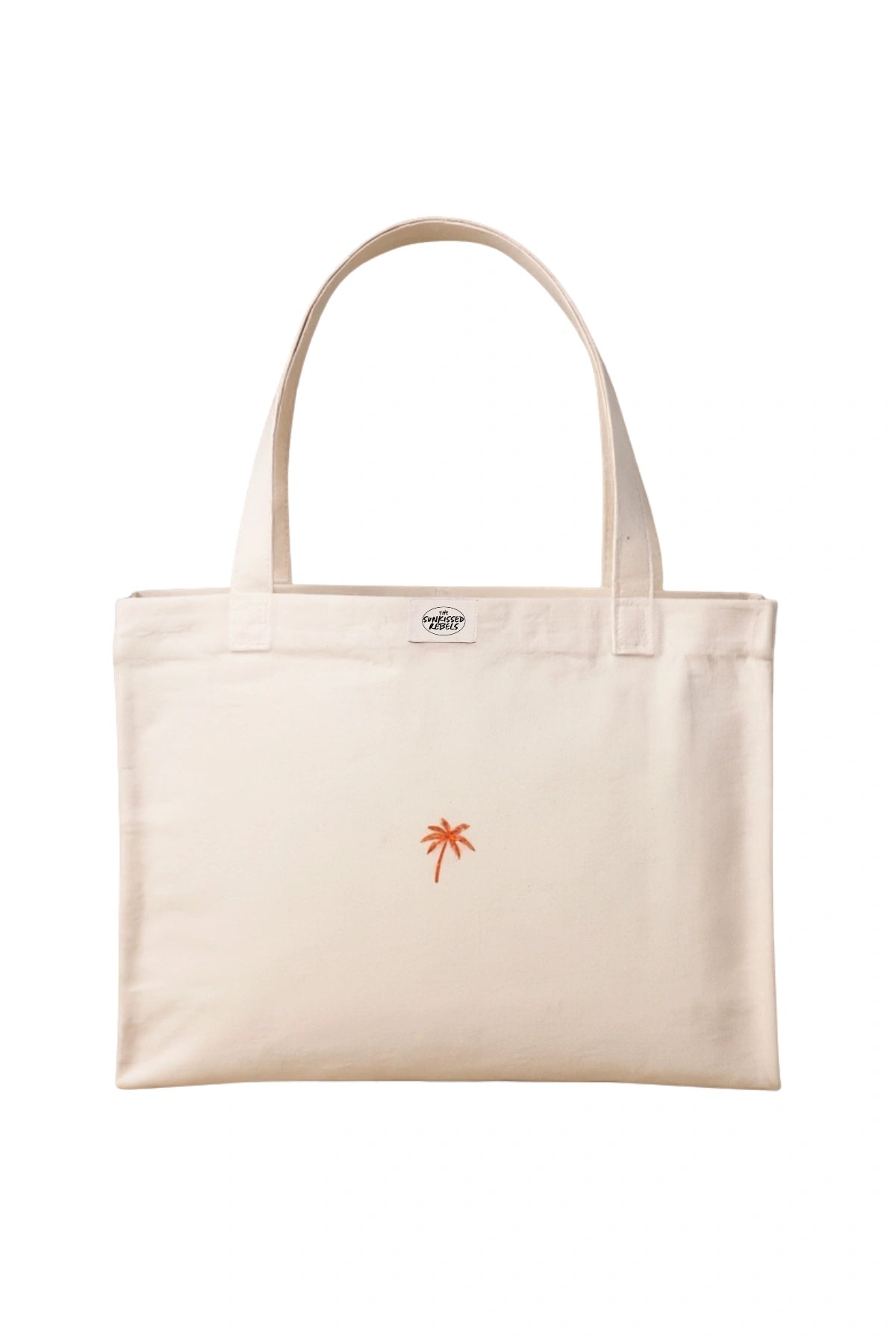 Weekender Bag in Natural Raw von The Sunkissed Rebels mit gestickter orangefarbener Palme vor weißem Hintergrund