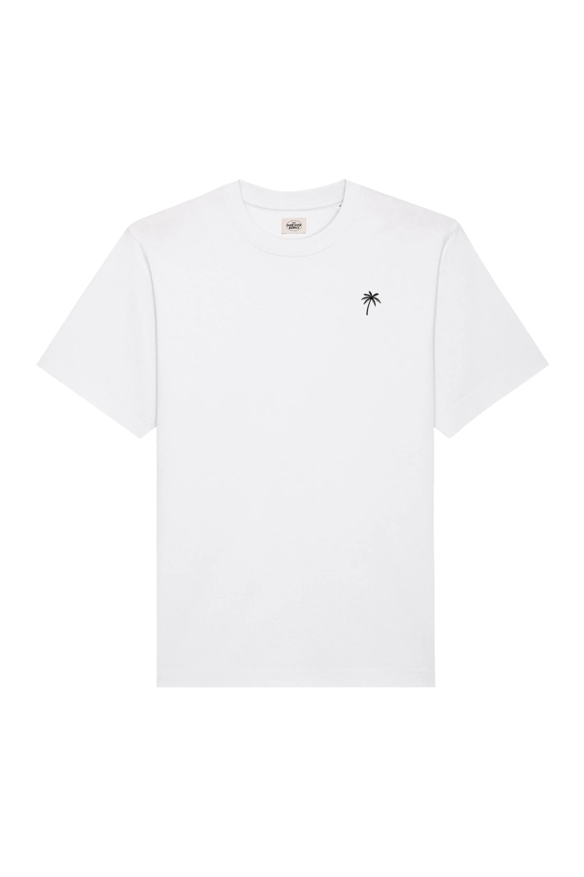 Weißes T-Shirt mit schwarzer Palmen-Stickerei auf der Brust von The Sunkissed Rebels – cleanes Frontdesign.
